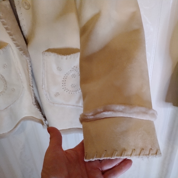 🌺Beautiful London Fog suede like fur lined super soft and warm sz s Sherpa coat - Picture 14 of 17